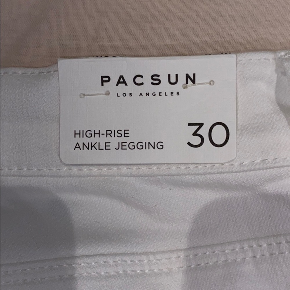 Pacsun White Jeans - Picture 5 of 6
